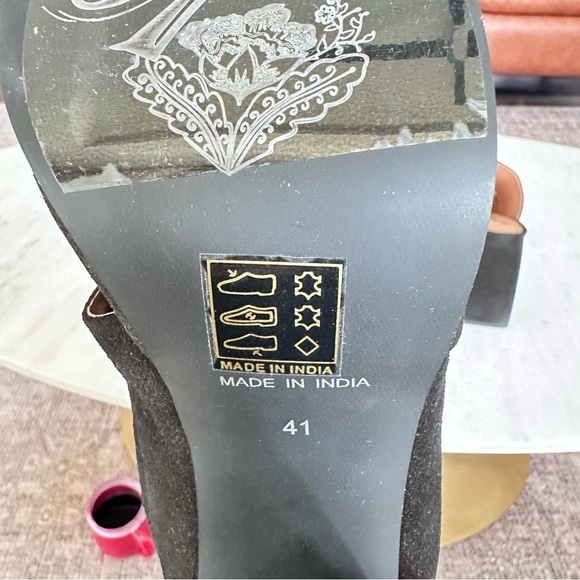 Free People Love is Everywhere Black Velvet‎ Platform Sandals Women's Size 11 - Picture 8 of 9